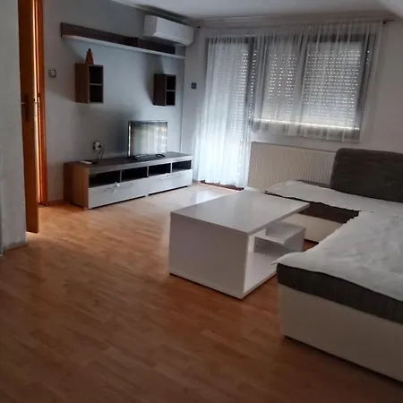 Bojan Апартаменты